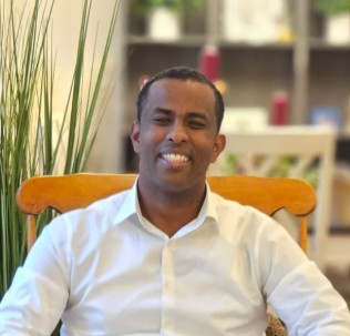 Pastor Dr Yonas Badi